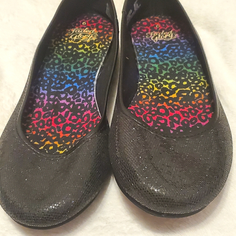 Black sparkly ballet flats